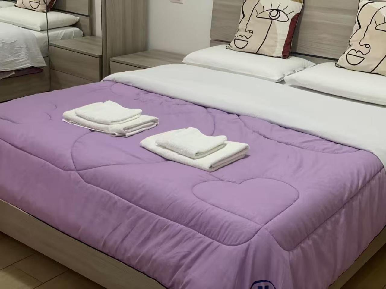 Hua Xia Room3 Venise